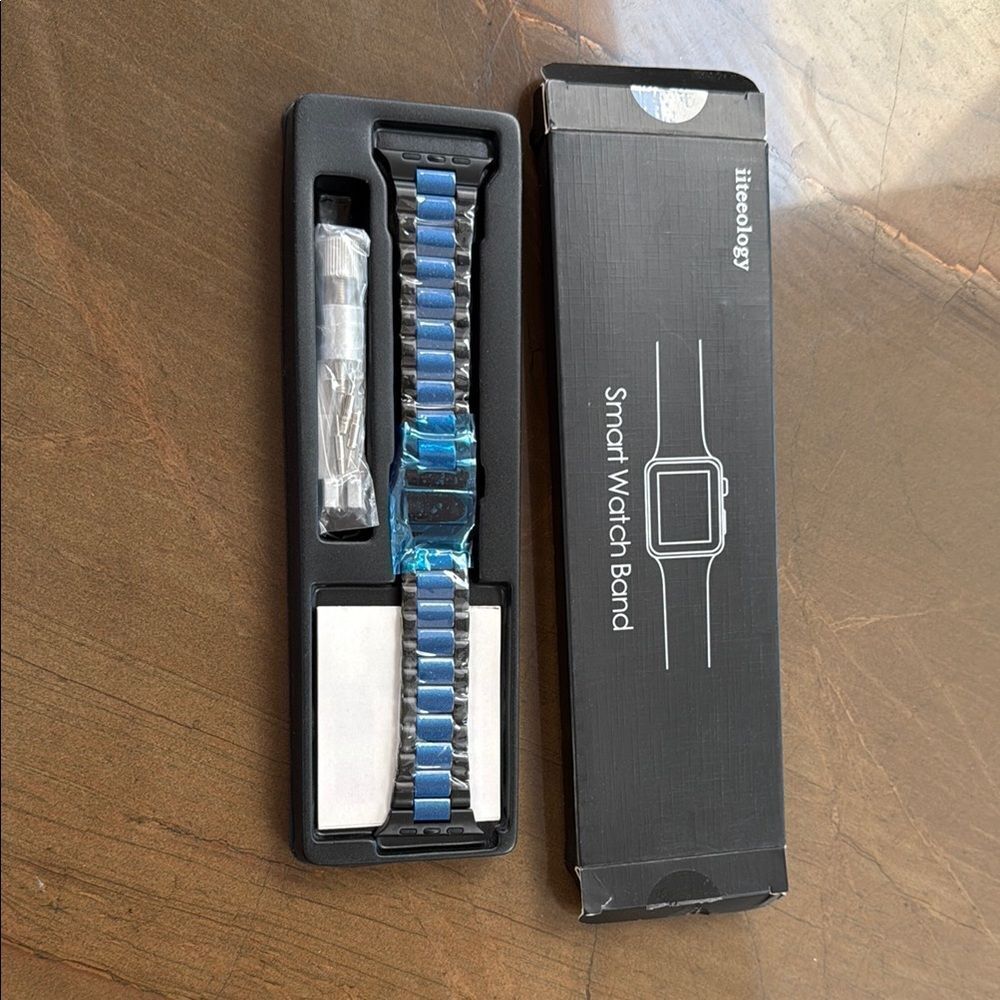 Black Metal Smart Watch Band 42/44 mm
